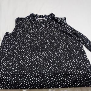 PerSeption Concept Black and White Sleeveless Blouse